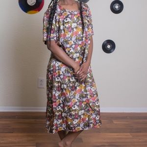 Cute Little 70's Vintage Floral Dress